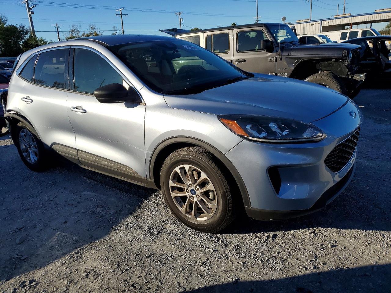 2022 Ford Escape Se - Фото 4
