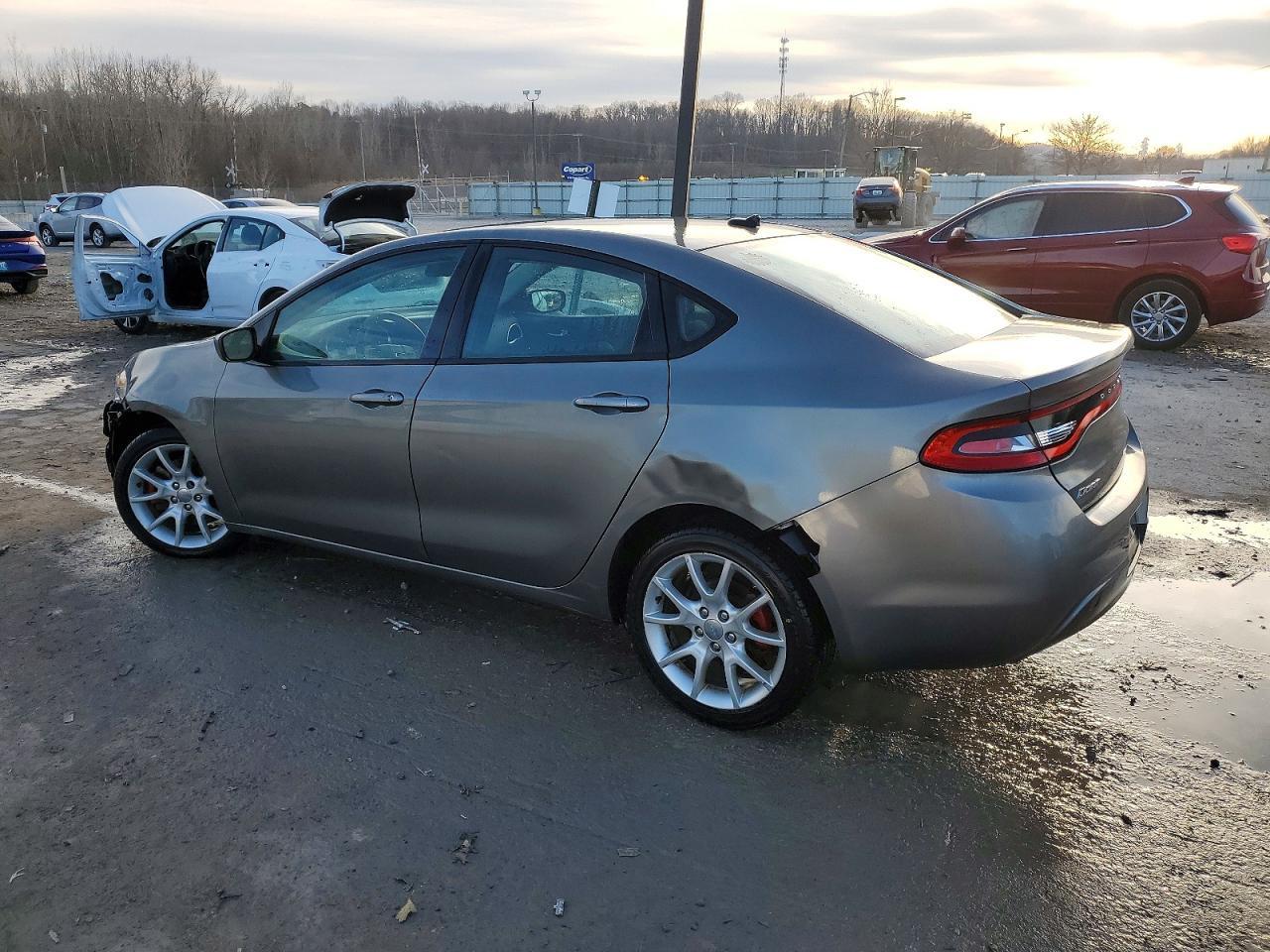 2013 Dodge Dart Sxt - Фото 2