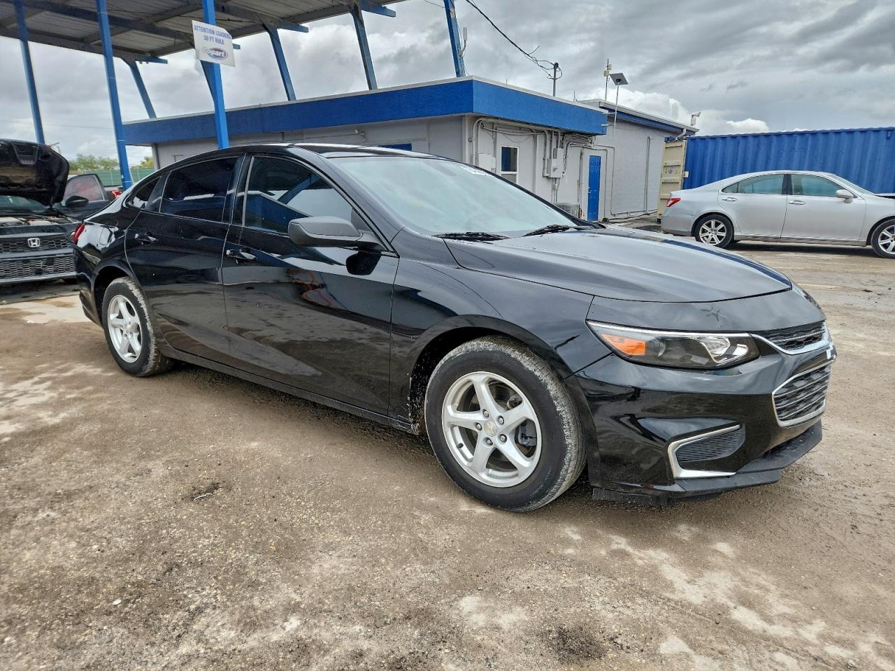 2016 Chevrolet Malibu Ls - Image 4