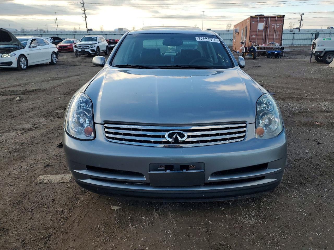 2004 Infiniti G35 Base - Фото 5