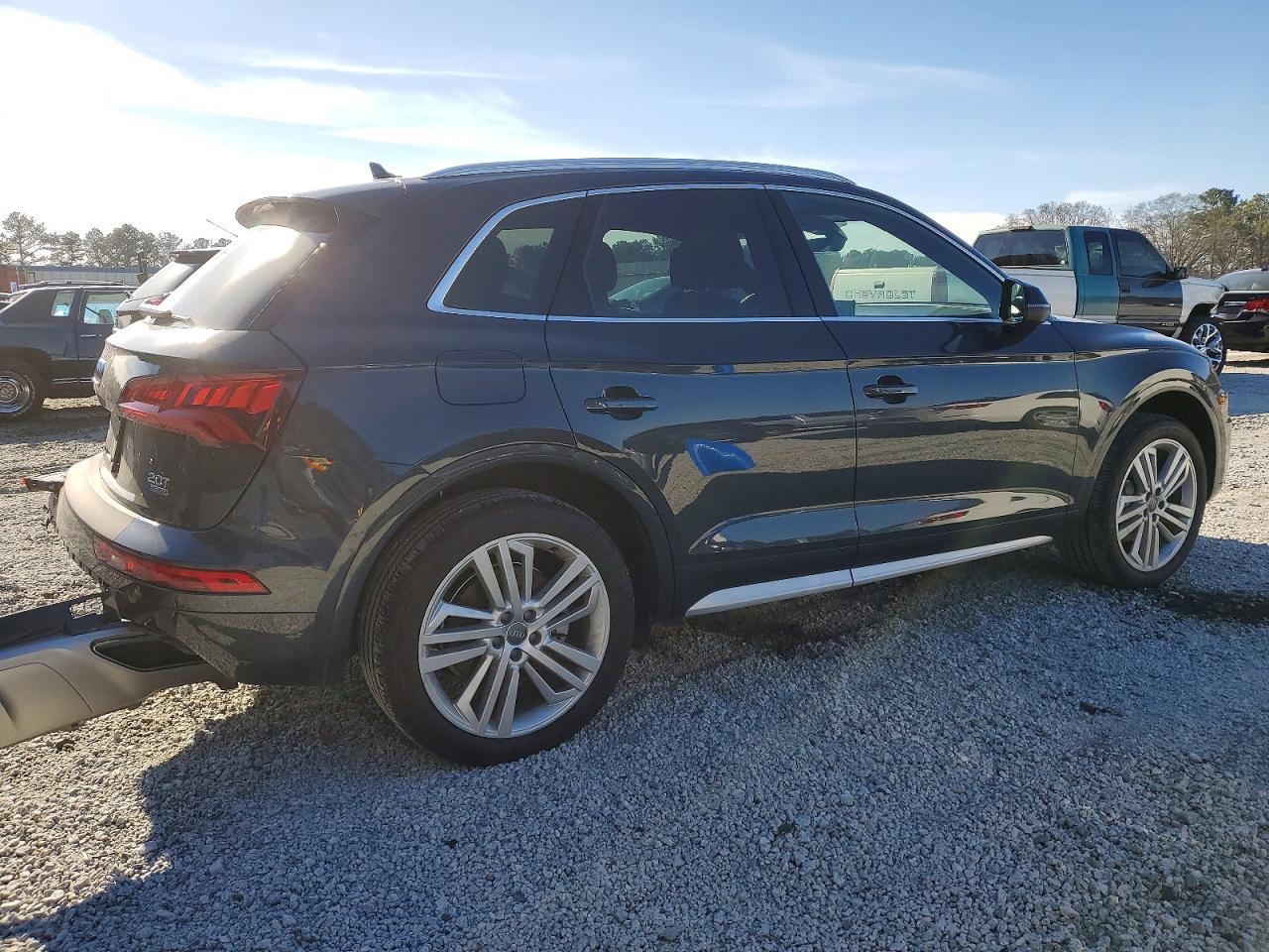 2018 Audi Q5 Premium Plus - Image 3