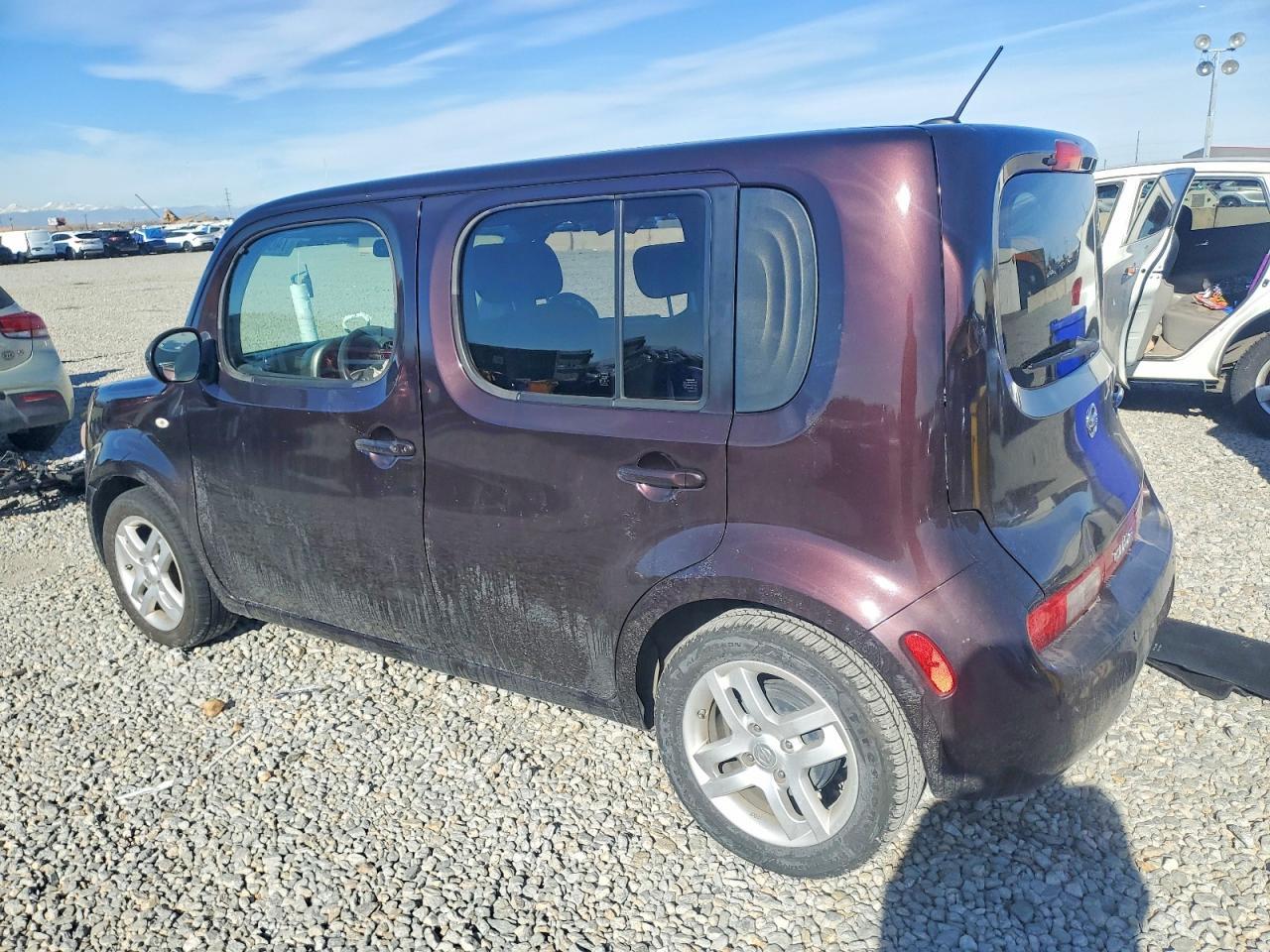 2009 Nissan Cube Base - Image 2