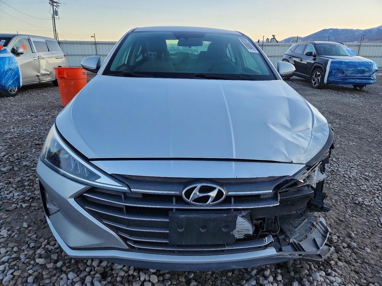 2020 Hyundai Elantra Sel - Фото 5