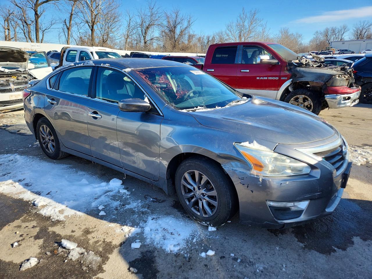 2015 Nissan Altima 2.5 - Image 4
