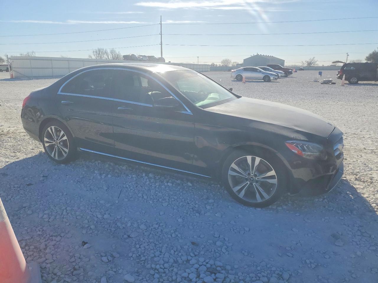 2020 Mercedes-Benz C 300 - Фото 4