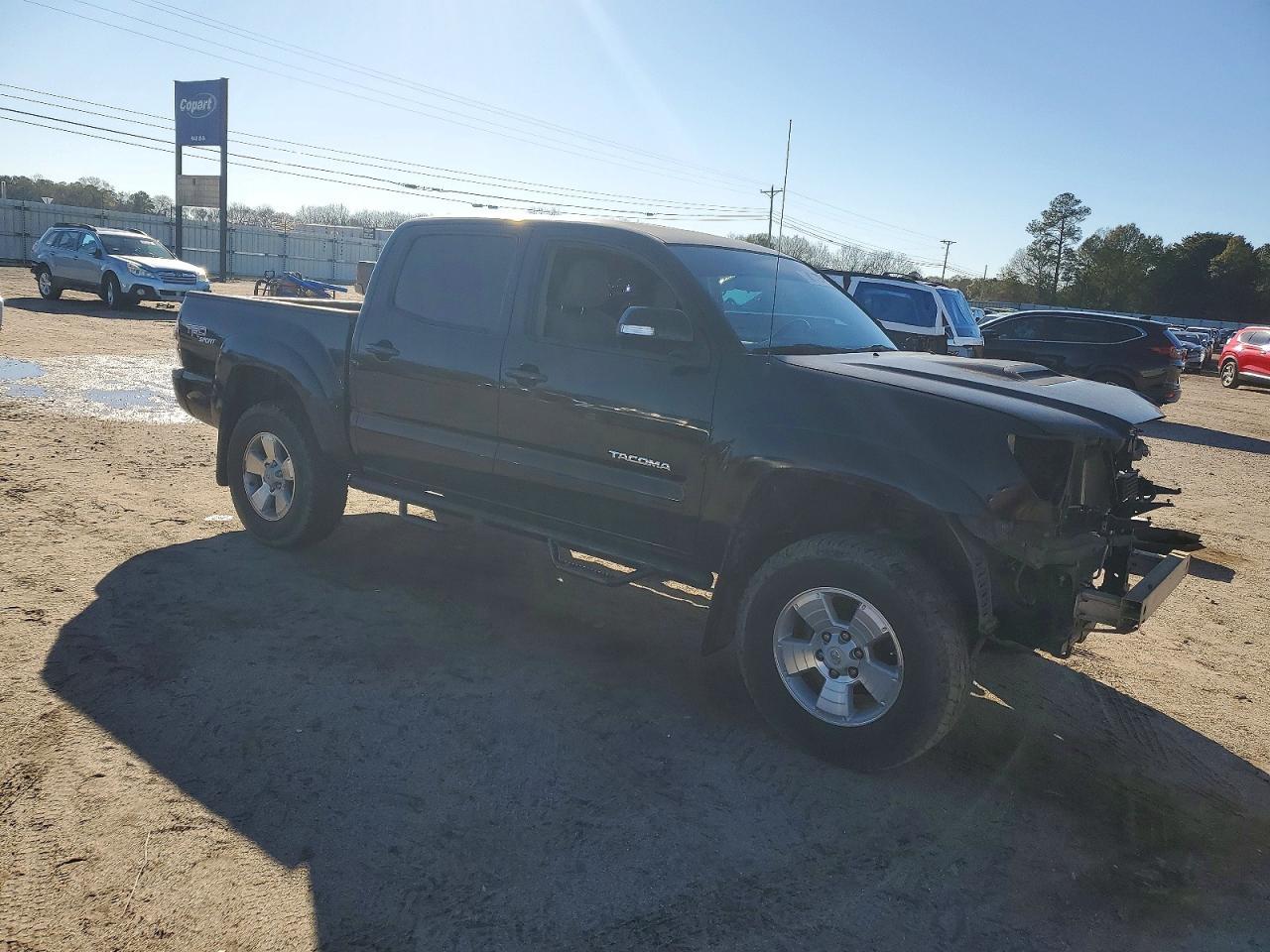 2013 Toyota Tacoma Double Cab Prerunner - Image 4
