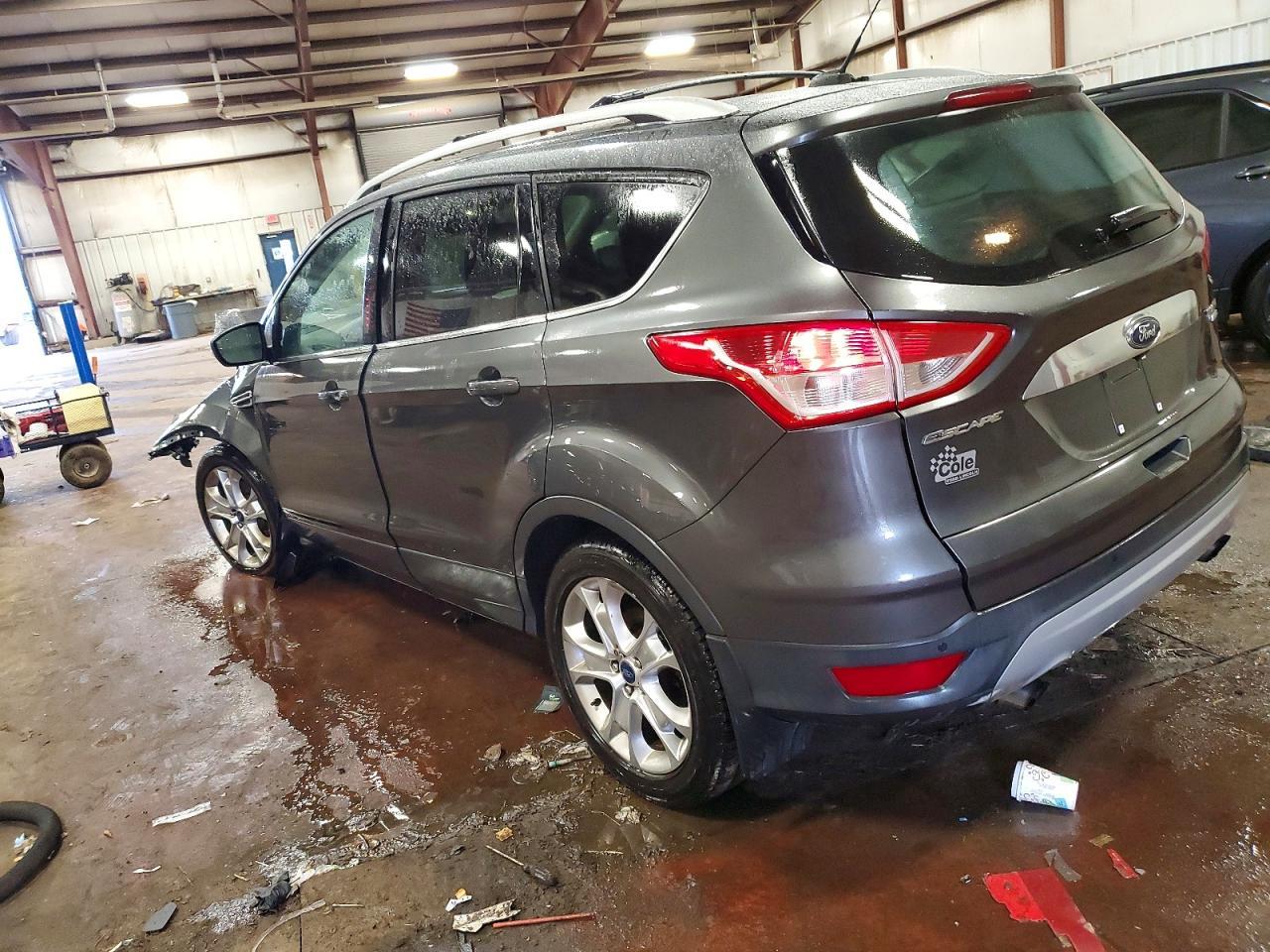 2015 Ford Escape Titanium - Image 2