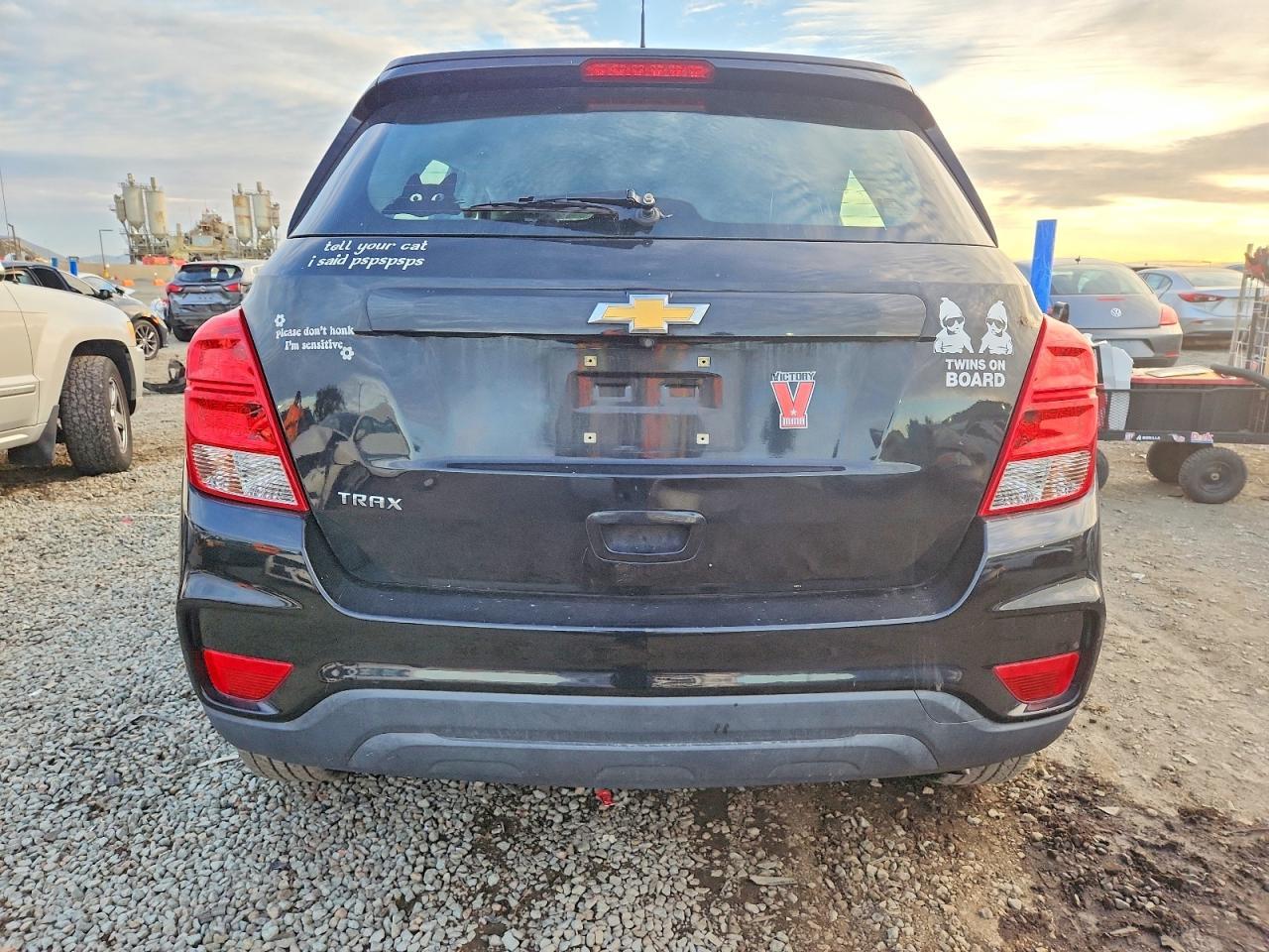 2017 Chevrolet Trax Ls - Image 6