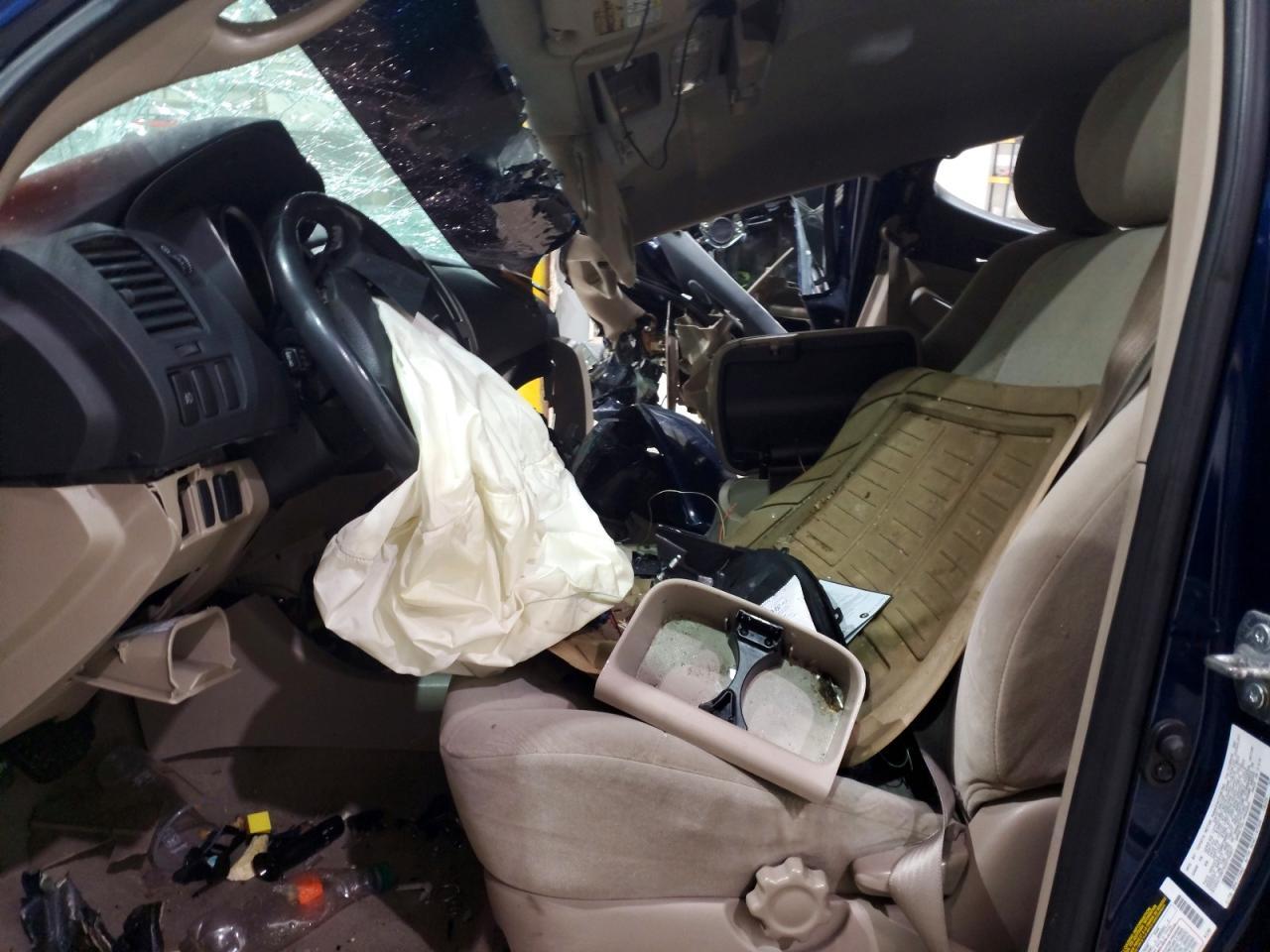 2005 Toyota Tacoma Prerunner V6 - Image 7