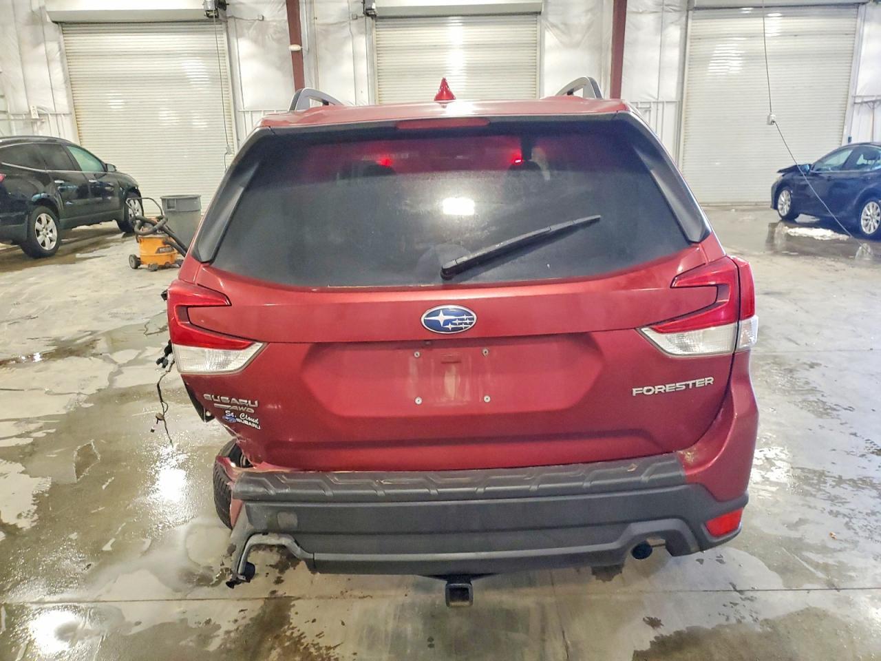 2021 Subaru Forester Premium - Фото 6