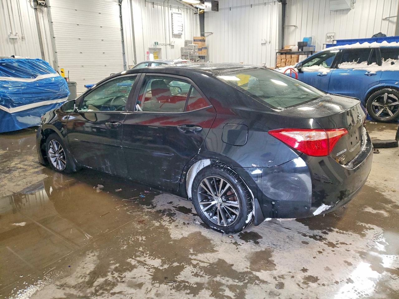 2017 Toyota Corolla L - Фото 2