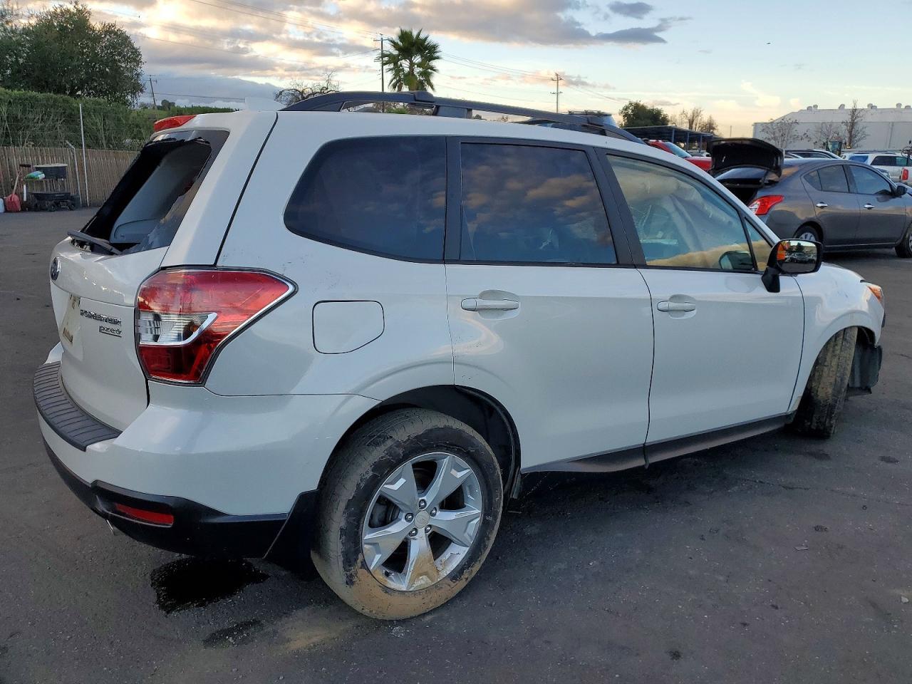 2016 Subaru Forester 2.5I Premium - Фото 3