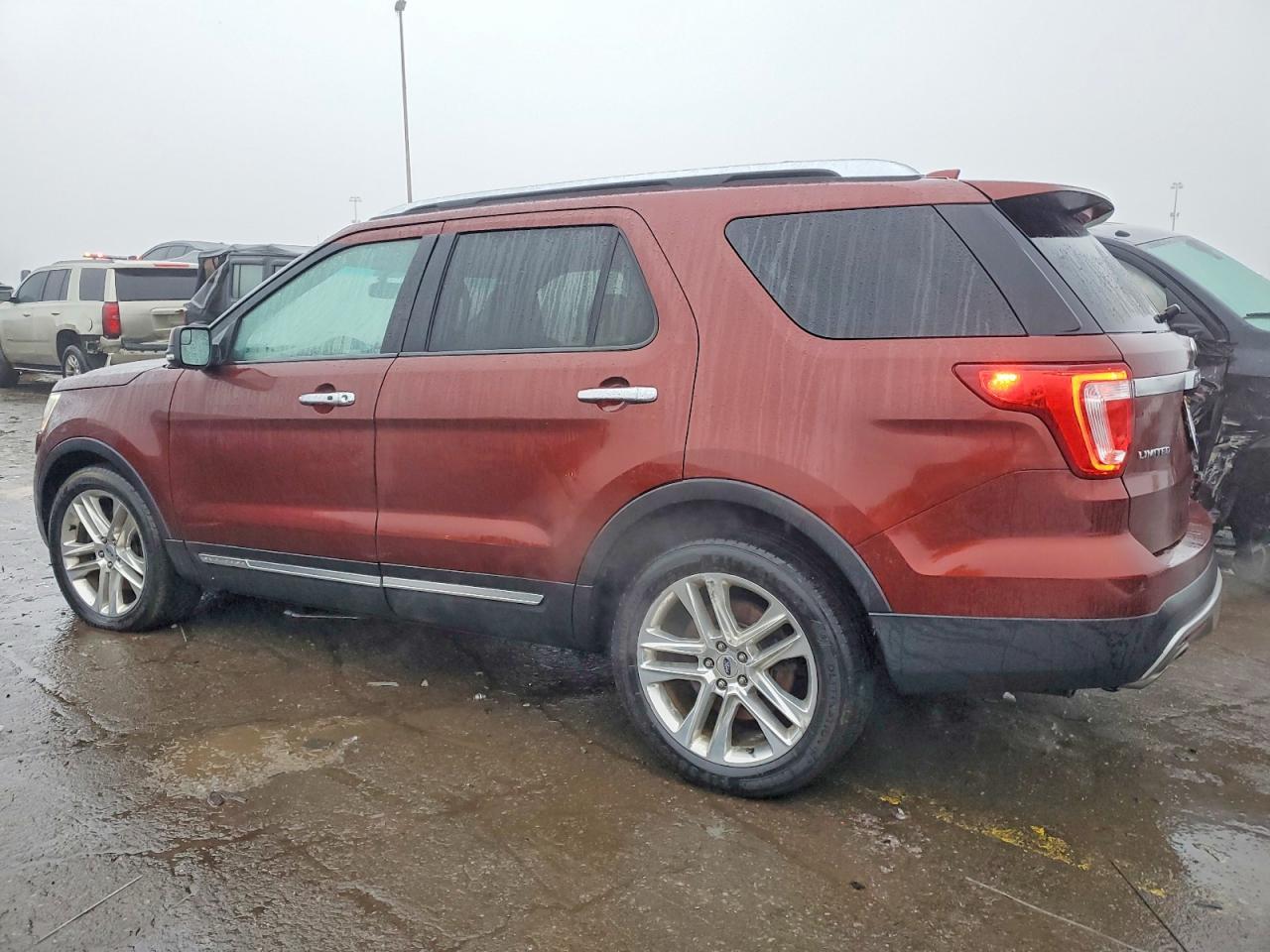2016 Ford Explorer Limited - Фото 2