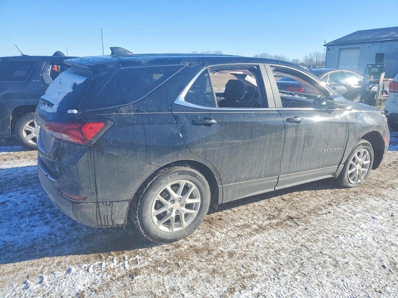 2022 Chevrolet Equinox Lt - Image 3