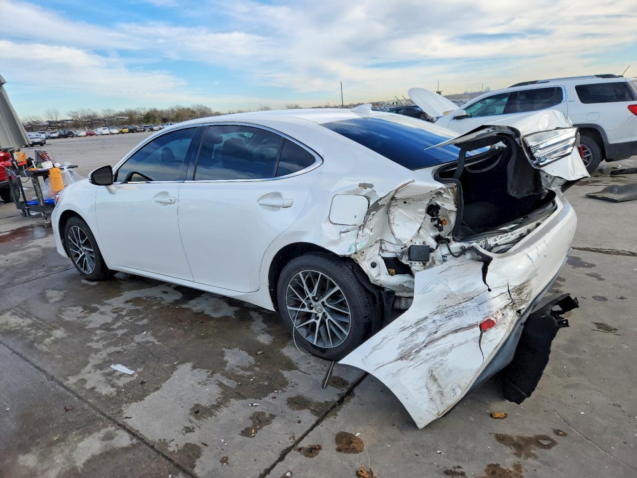 2017 Lexus Es 350 Base - Фото 2