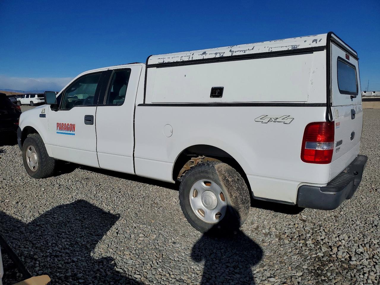 2005 Ford F150 - Image 2