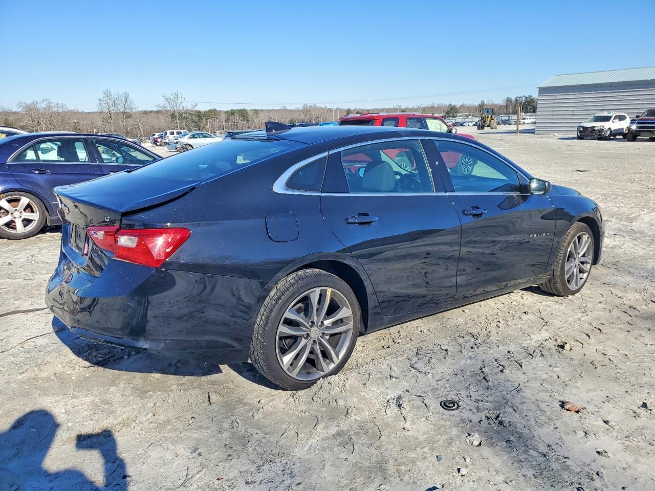 2023 Chevrolet Malibu Lt - Фото 3