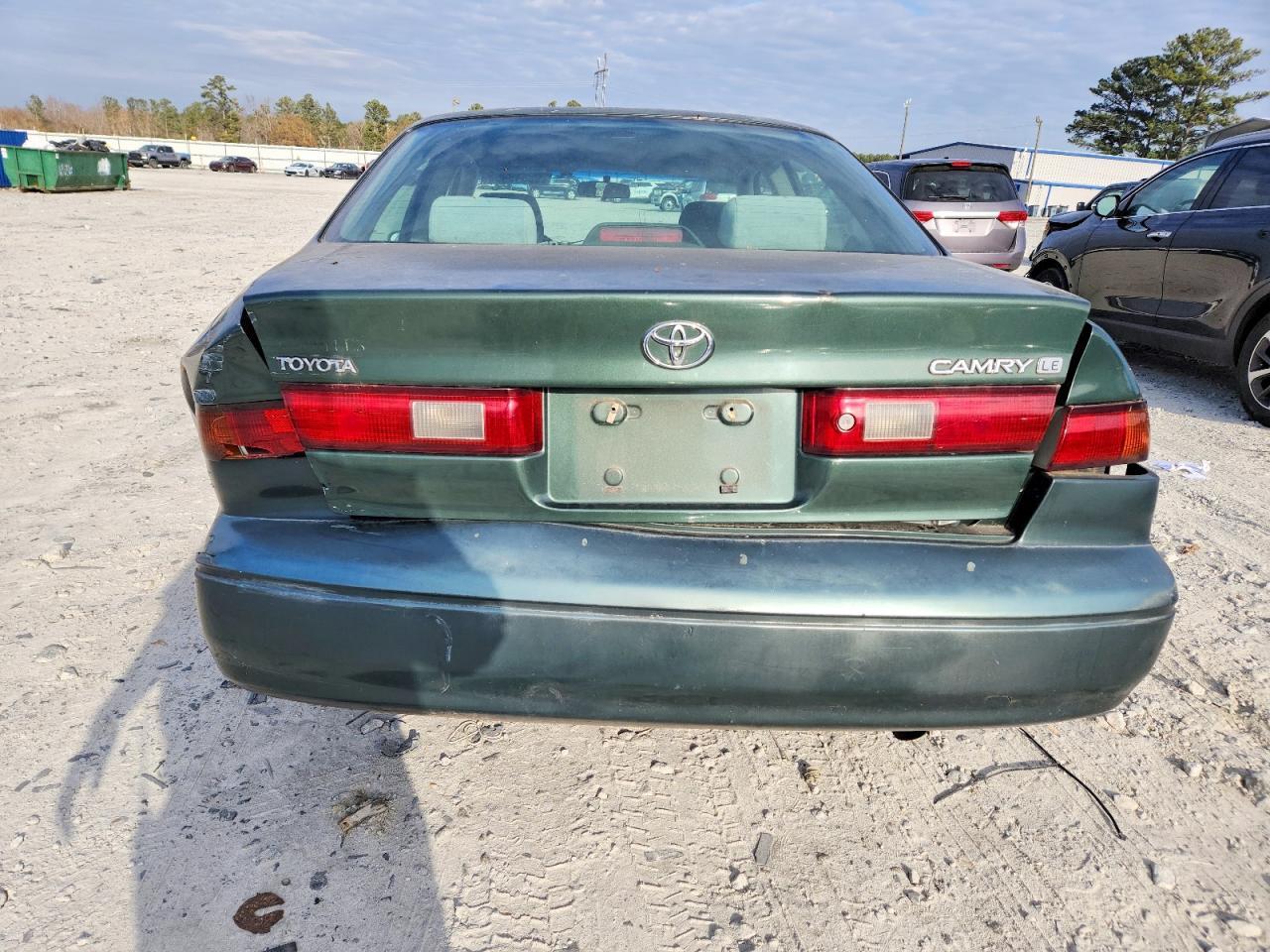 1999 Toyota Camry Le - Image 6