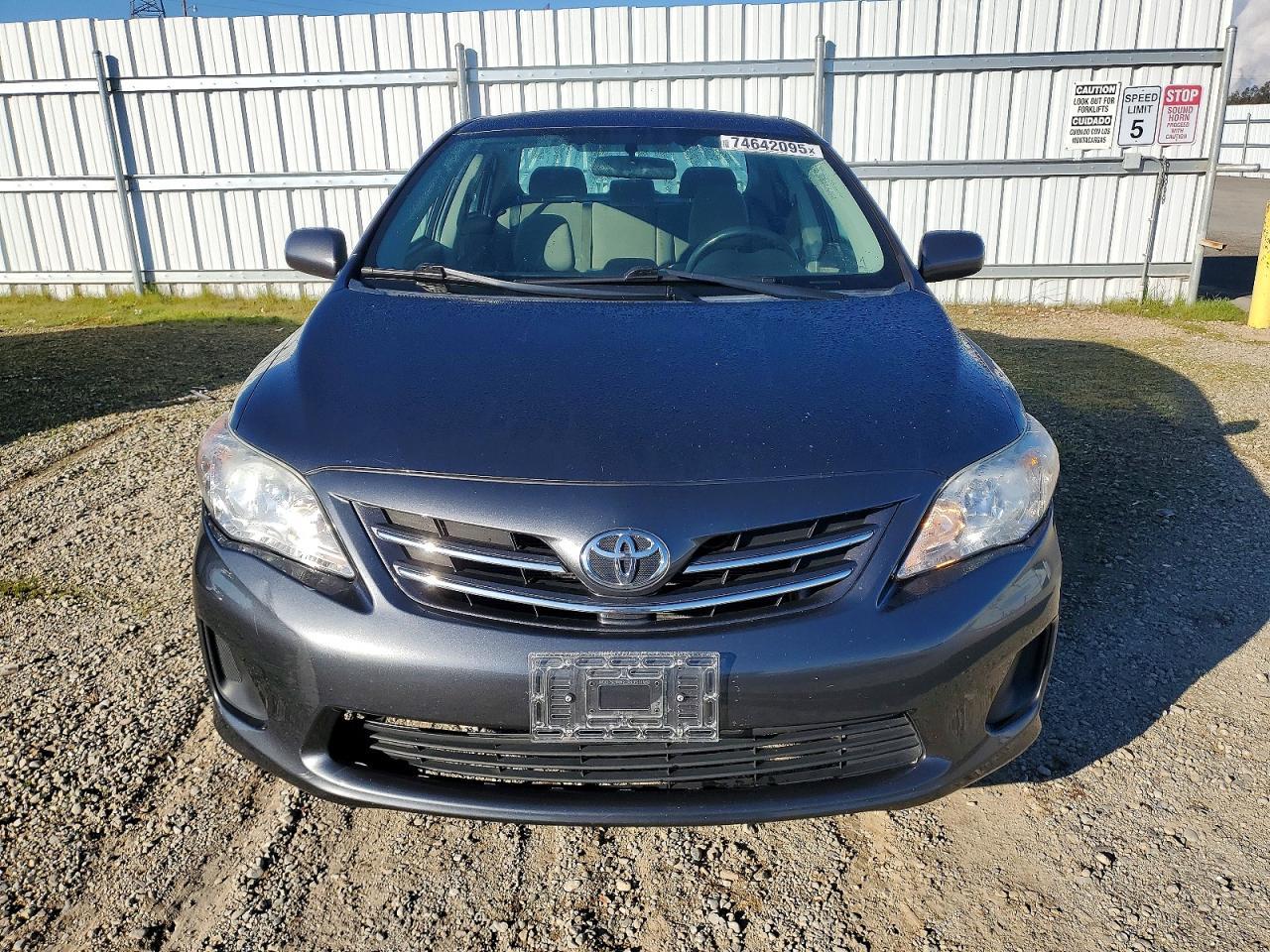 2013 Toyota Corolla Base - Image 5