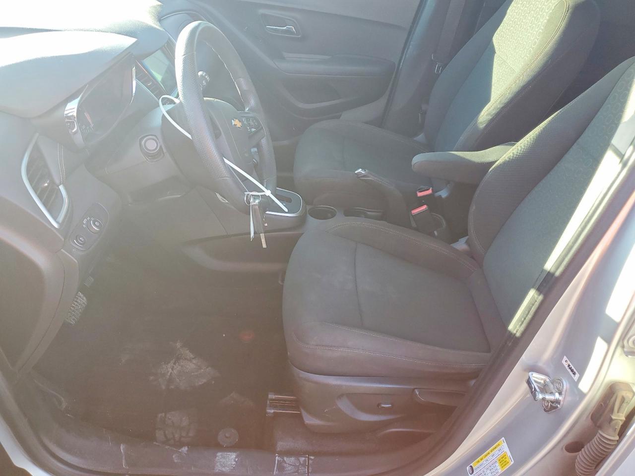 2018 Chev Trax Ls - Image 7