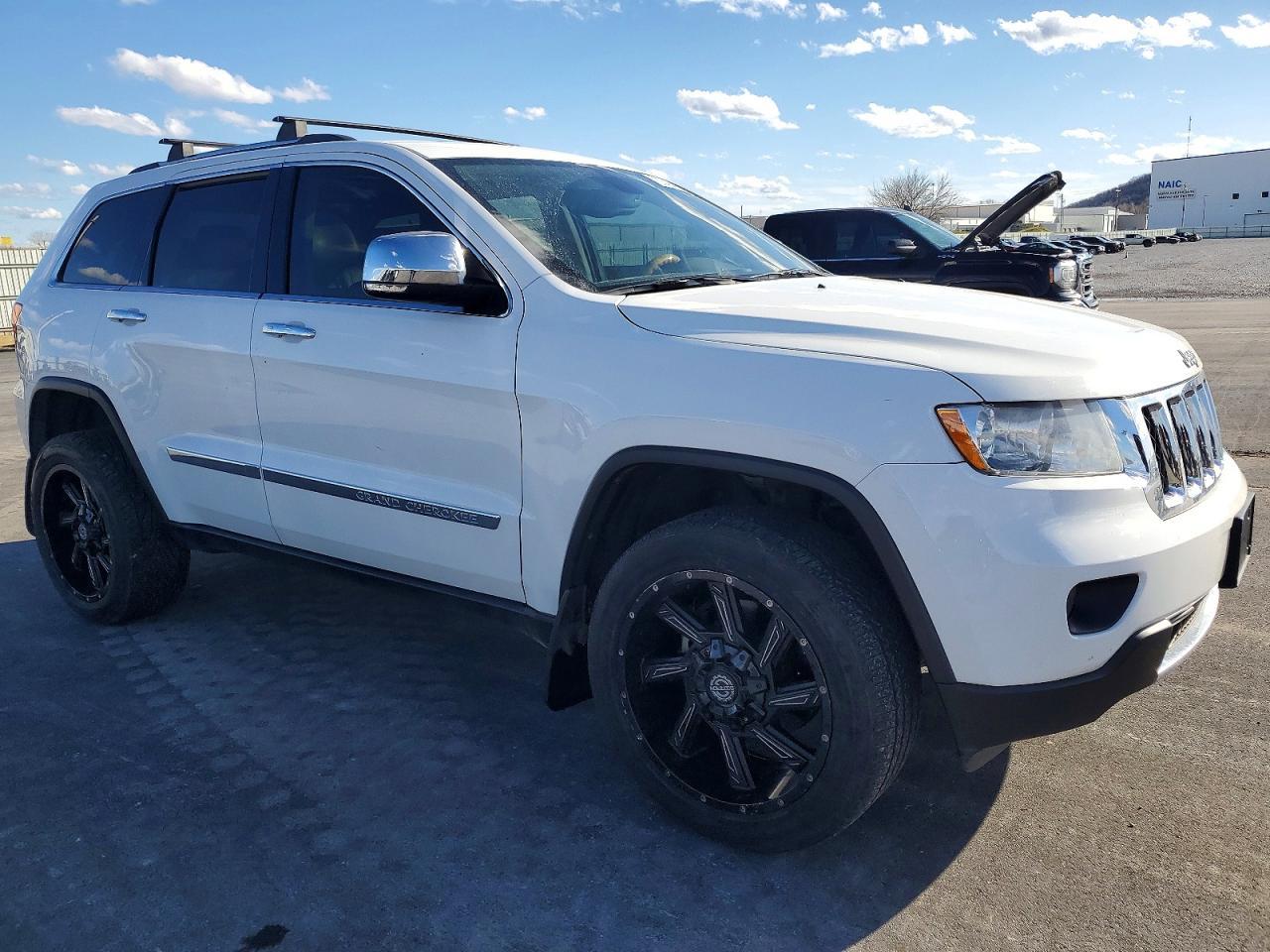 2013 Jeep Grand Cherokee Overland - Фото 4