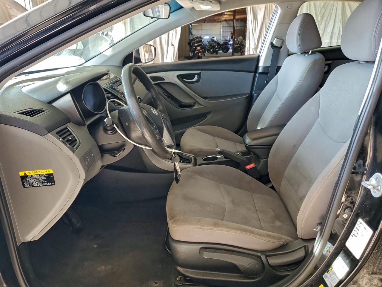 2015 Hyundai Elantra Se - Фото 7