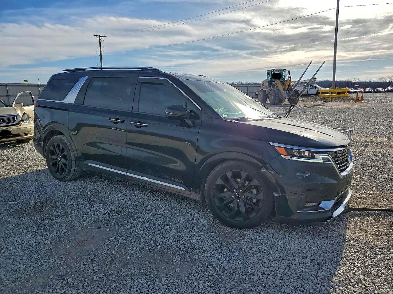 2022 Kia Carnival Sx Prestige - Фото 4