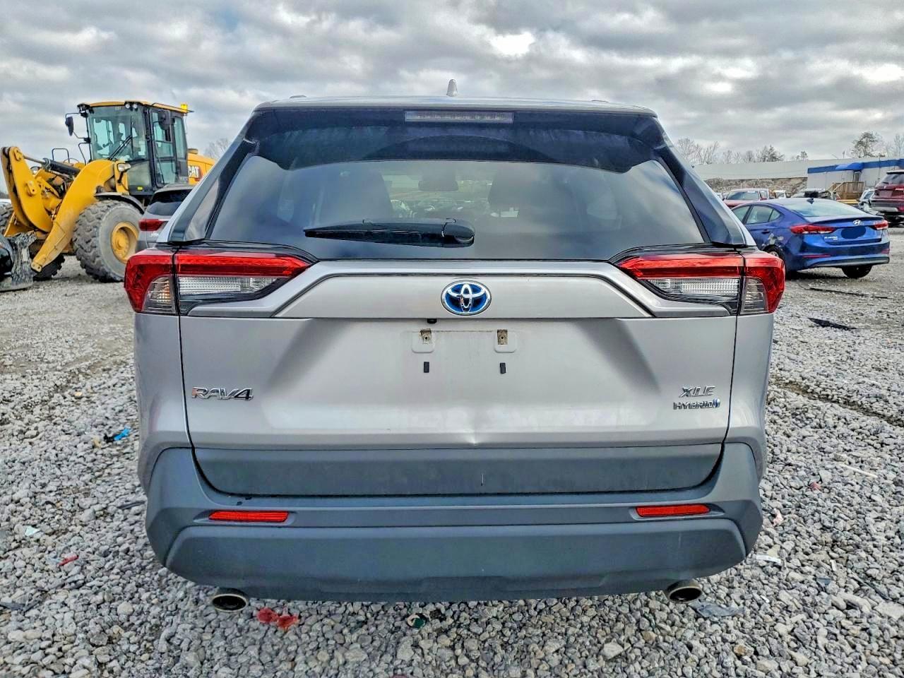 2022 Toyota Rav4 Xle - Image 6