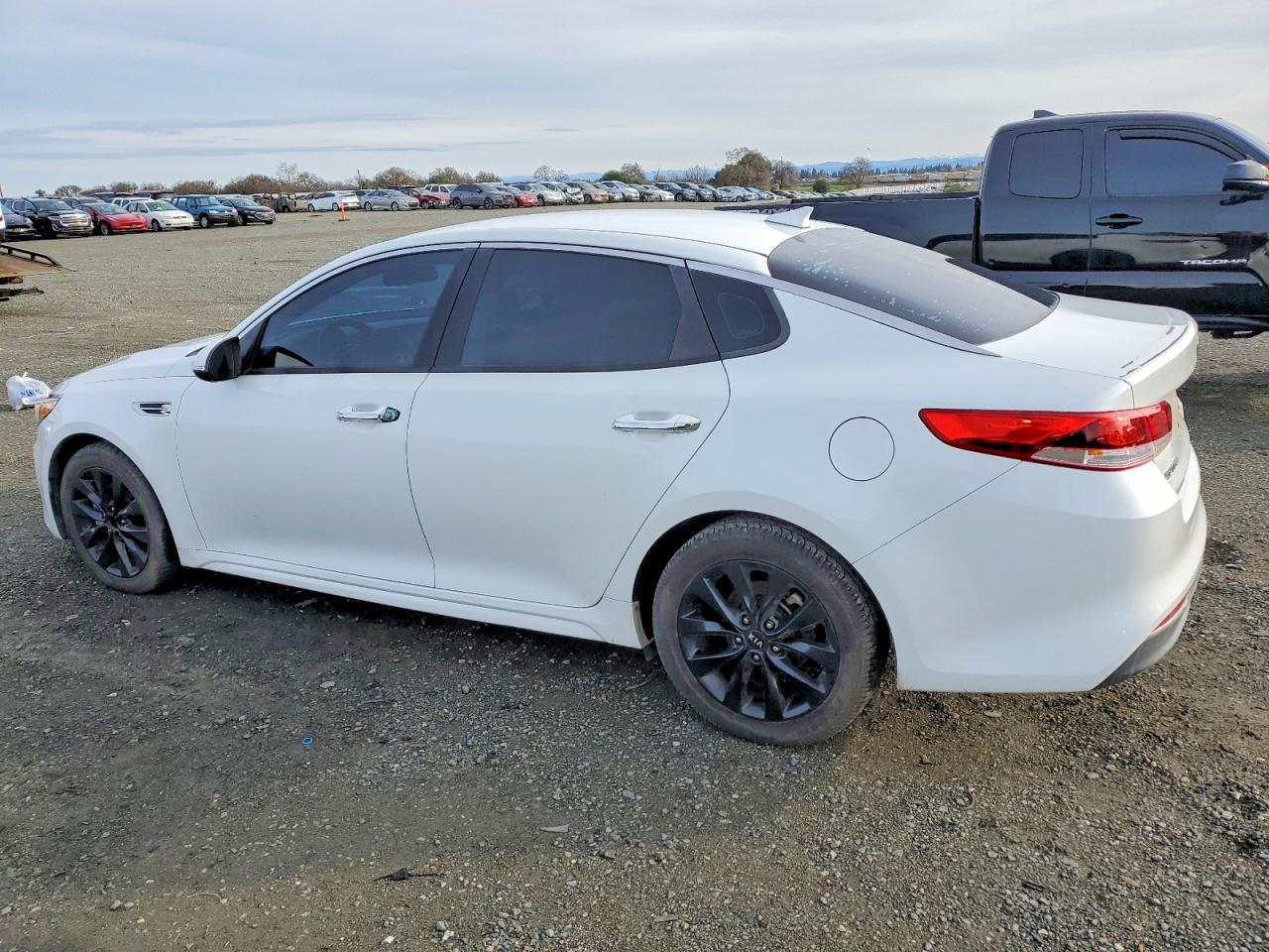 2016 Kia Optima Lx - Image 2