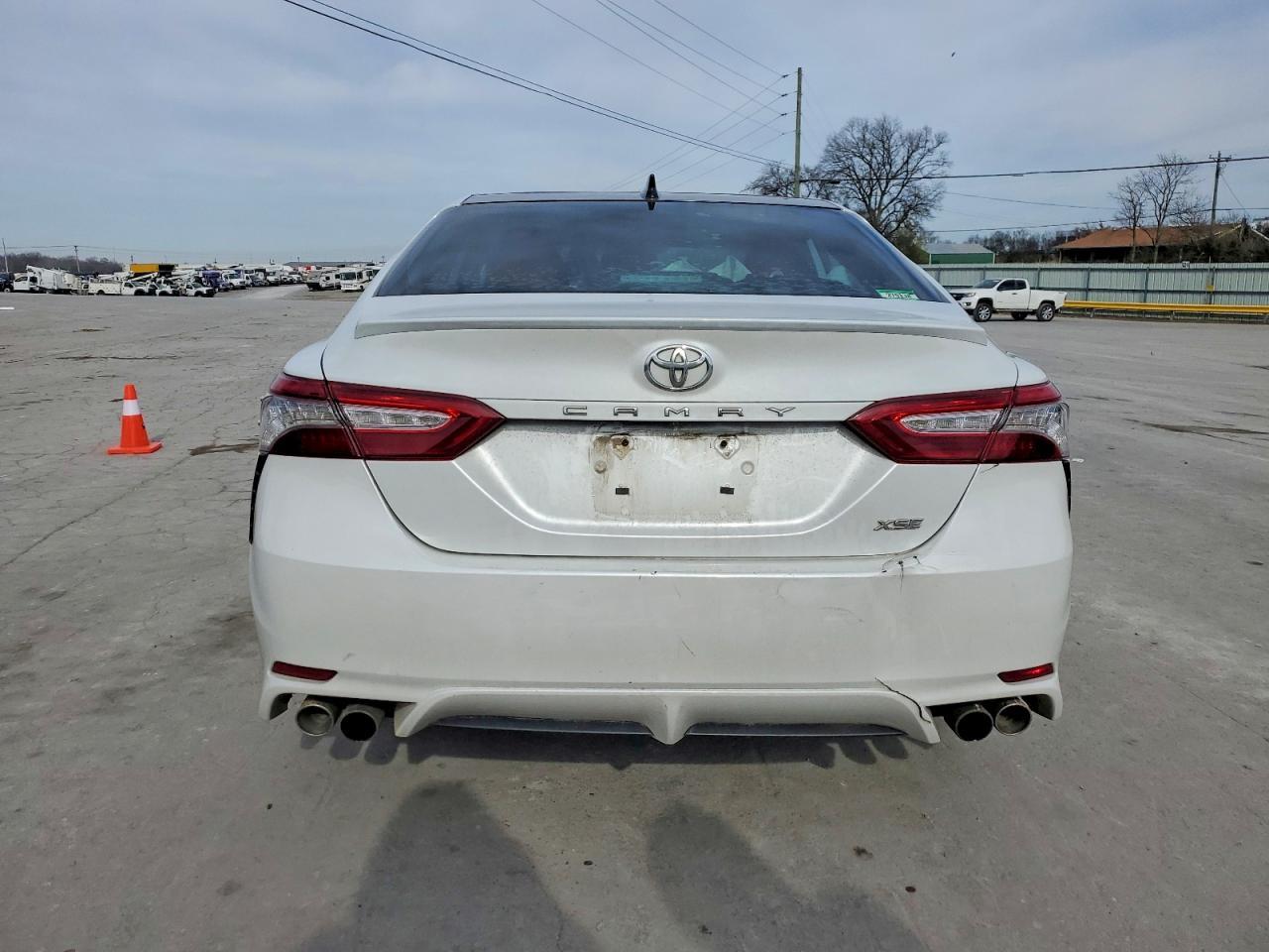 2019 Toyota Camry Xse - Фото 6