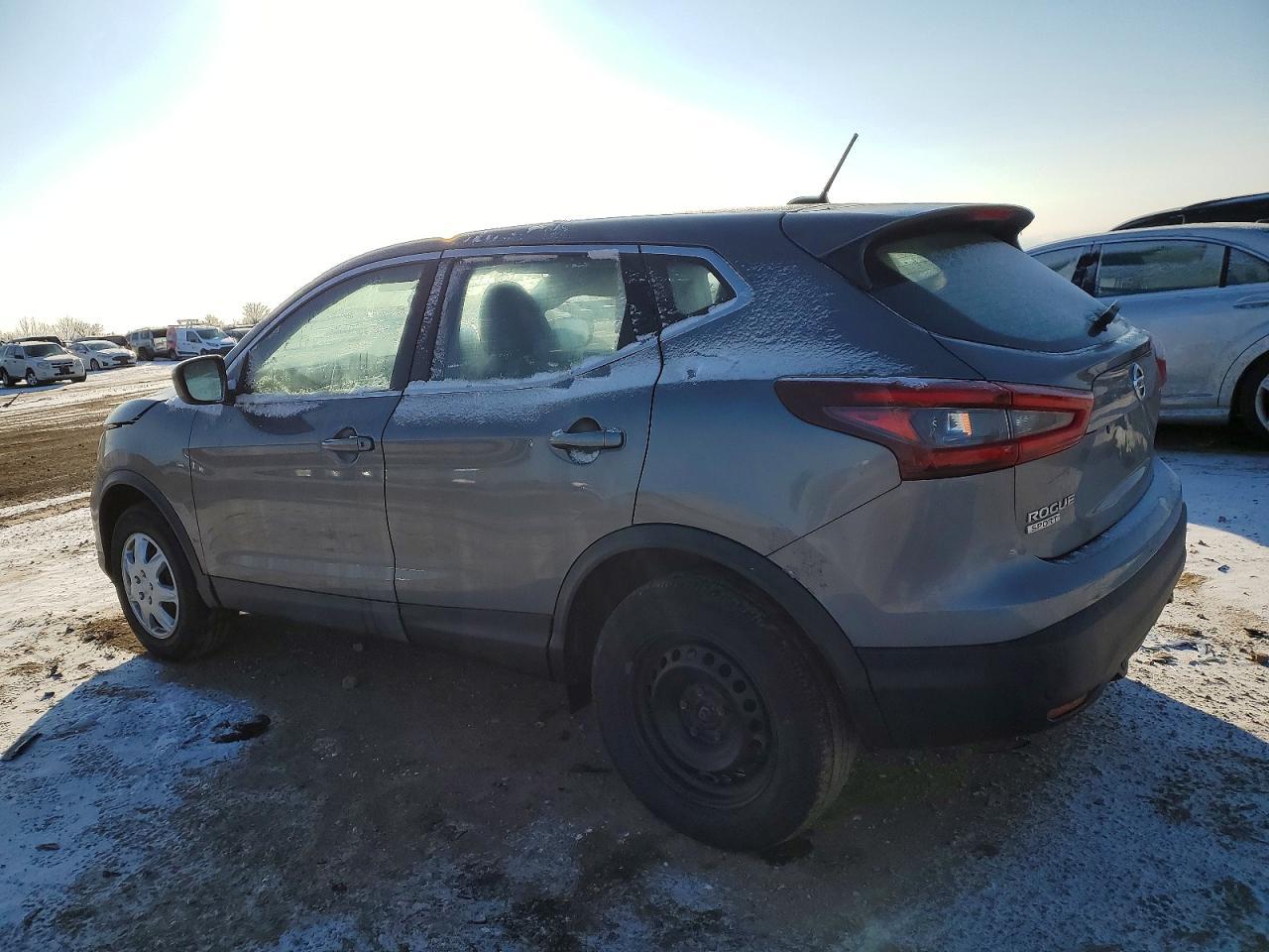 2020 Nissan Rogue Sport S - Фото 2