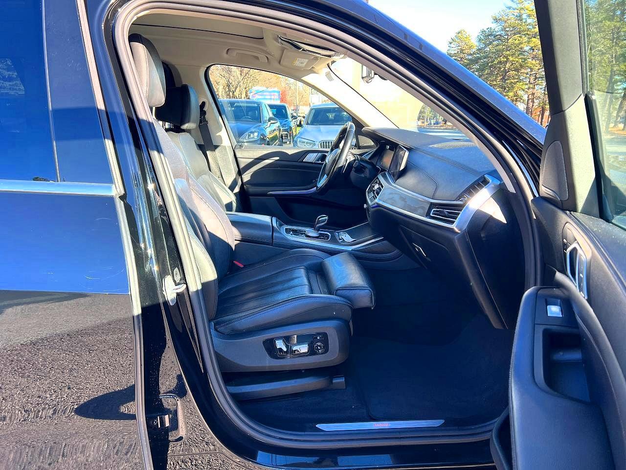 2020 BMW X7 xDrive40I - Фото 5