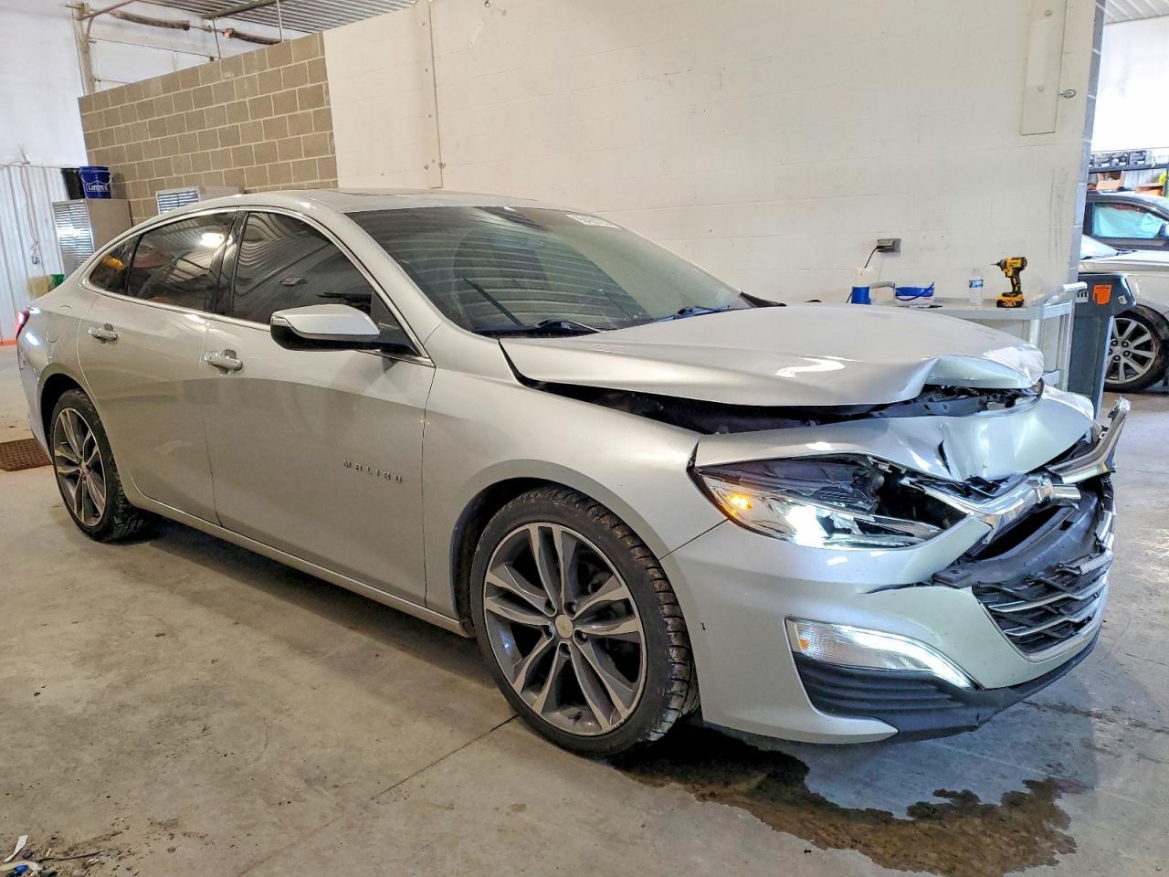 2020 Chevrolet Malibu Premier - Фото 4