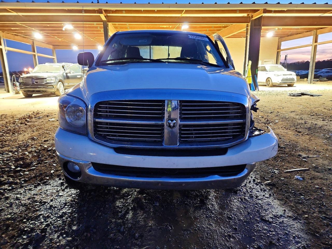 2008 Dodge Ram 1500 St - Фото 5