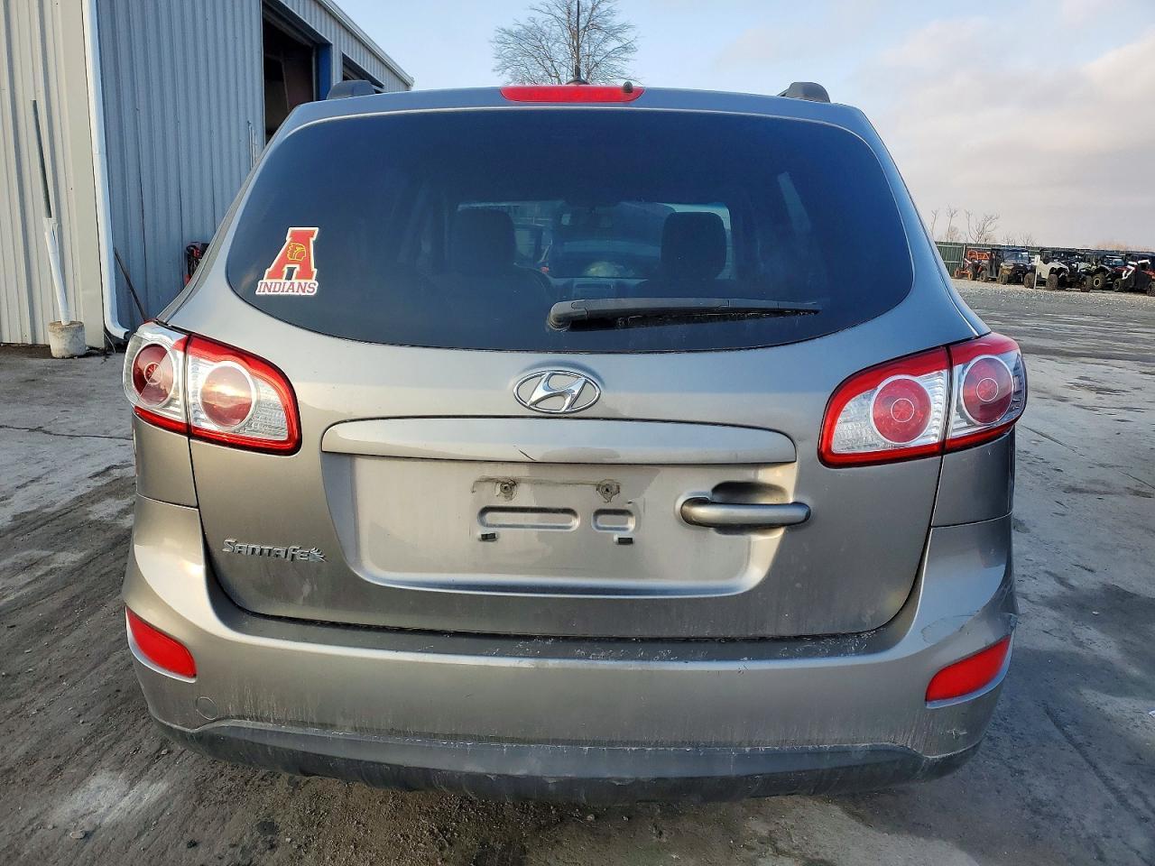 2012 Hyundai Santa Fe Gls - Image 6