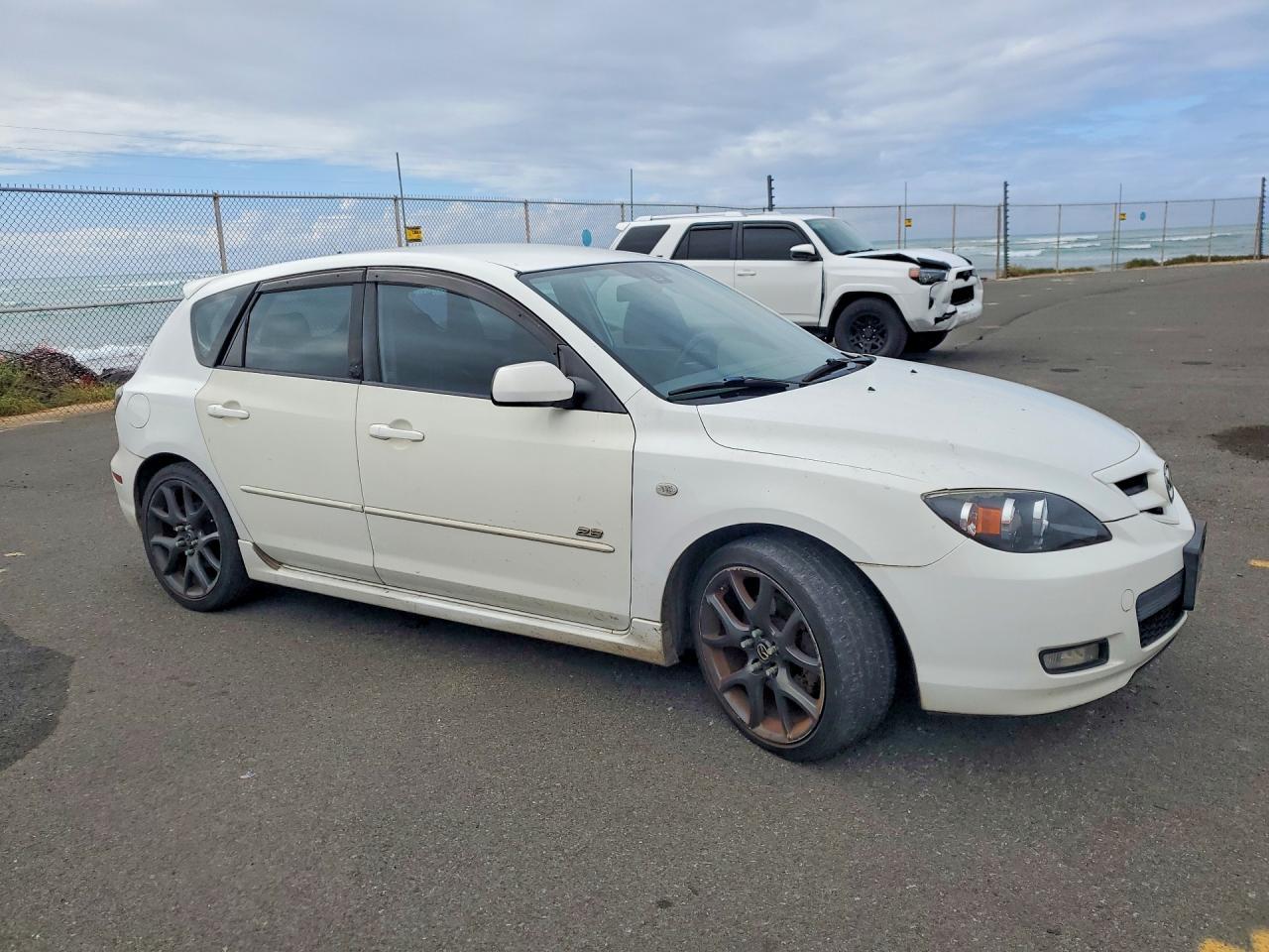 2007 Mazda 3 Hatchback - Image 4
