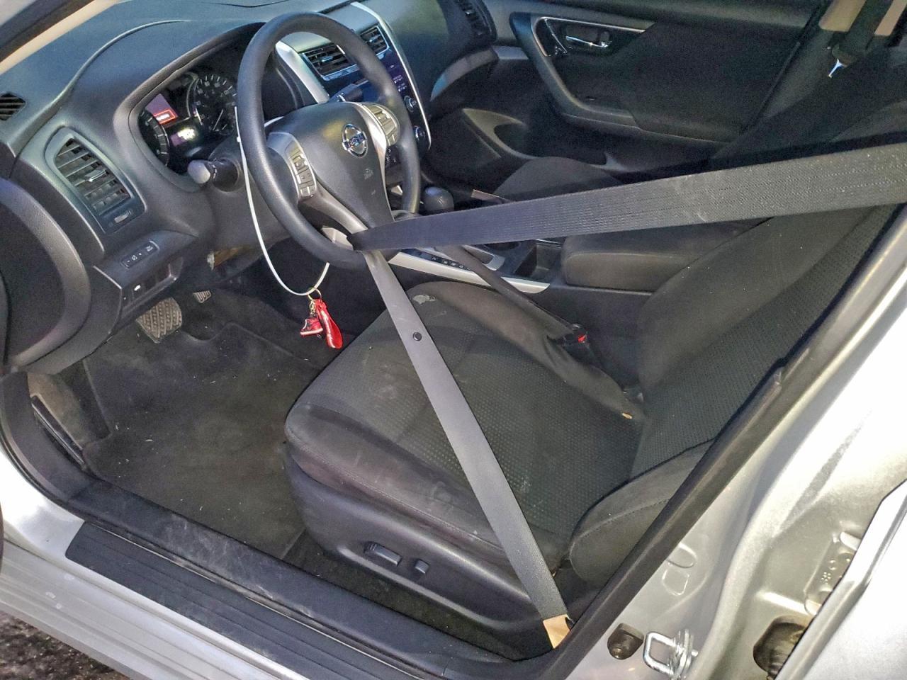 2014 Nissan Altima 2.5 - Фото 7