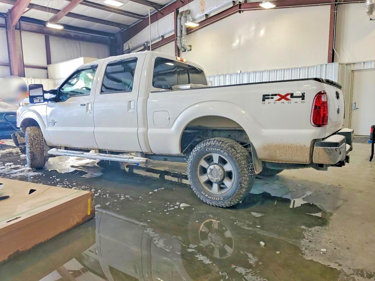 2011 Ford F350 Super Duty - Image 2