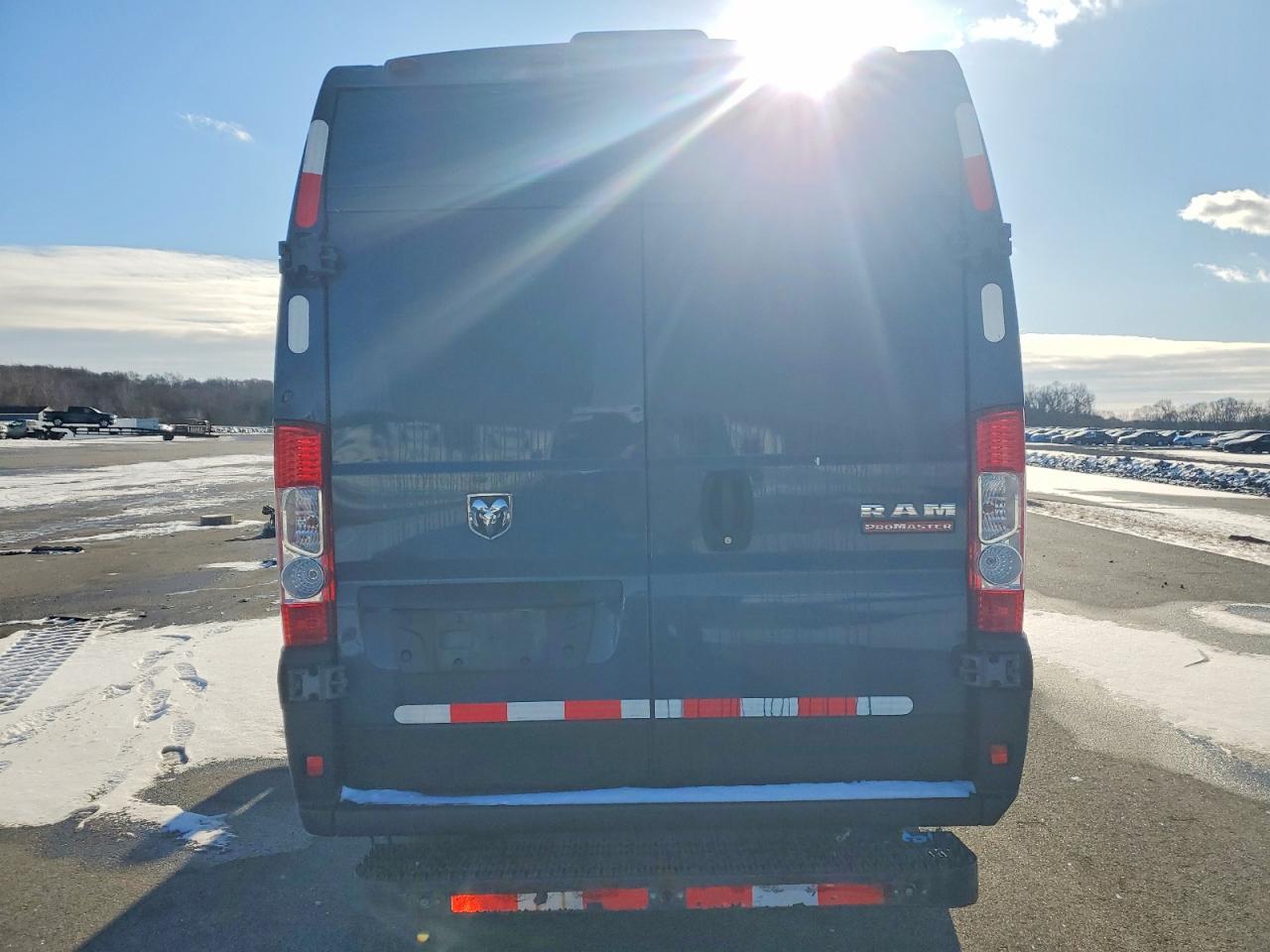 2020 Ram Promaster 3500 - Cargo Van ** Clean Title * Pri Fleet * Ck Eng Lt On ** - Фото 6