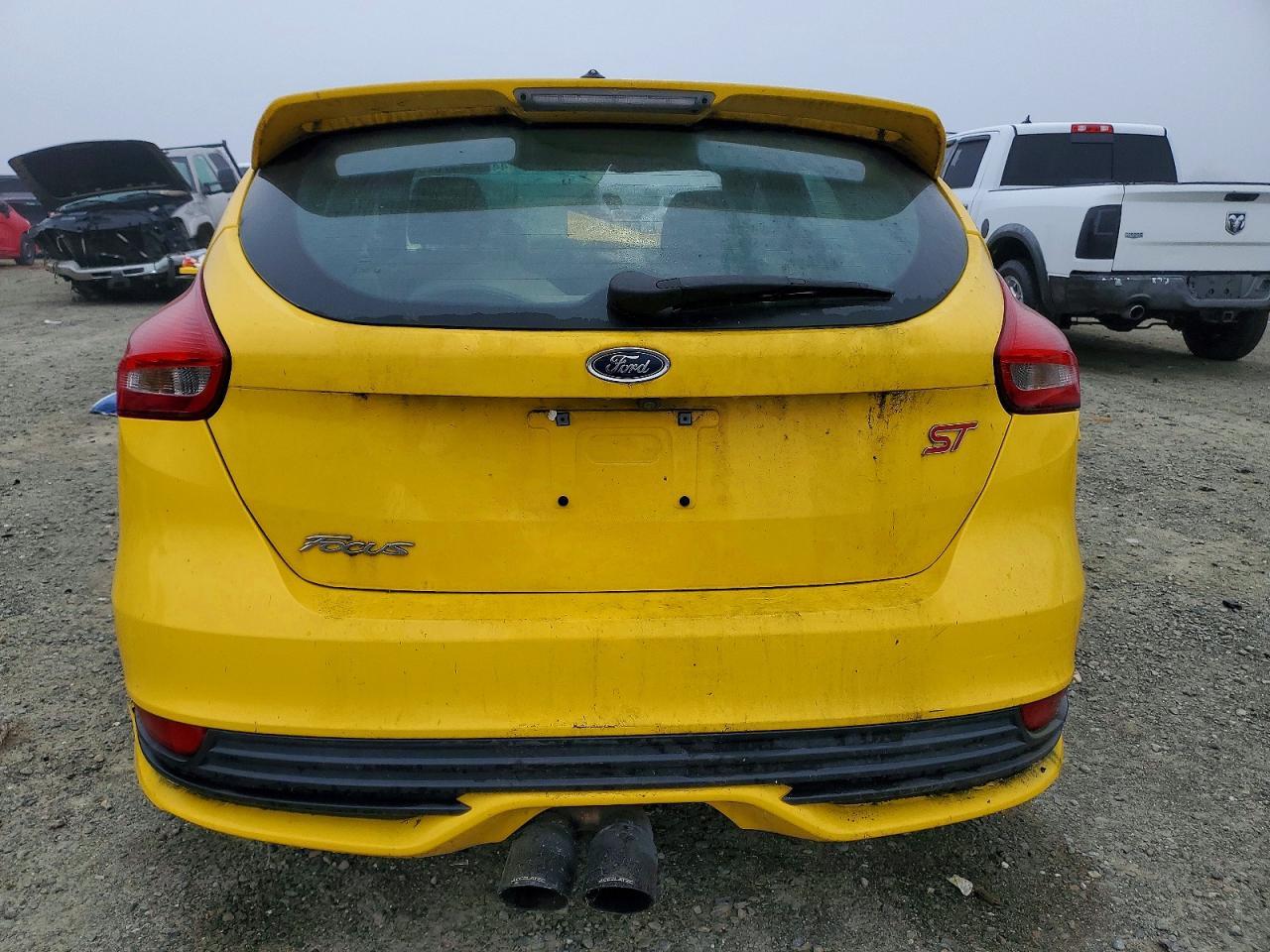 2018 Ford Focus St - Image 6