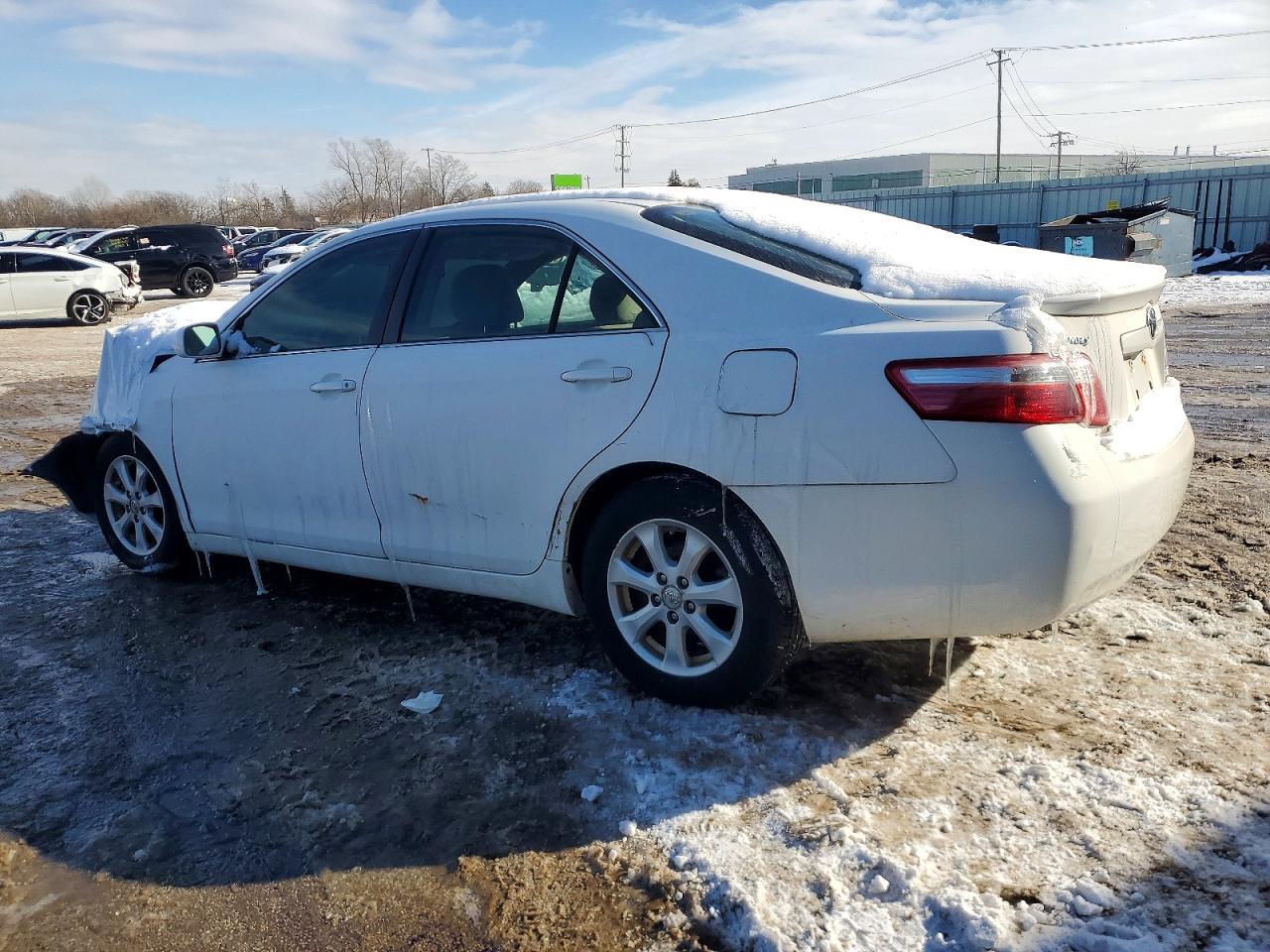 2009 Toyota Camry Base - Фото 2