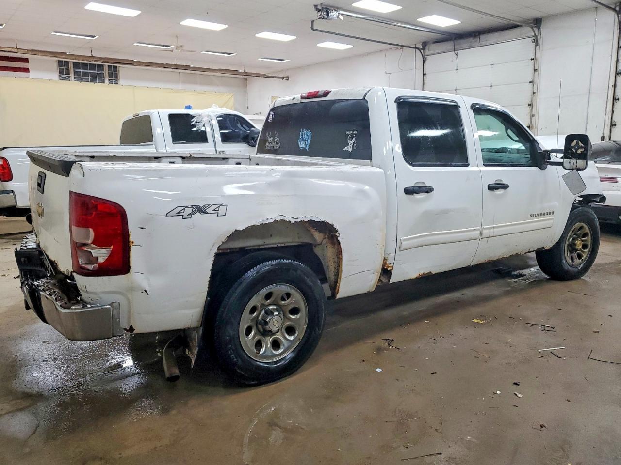 2011 Chevrolet Silverado K1500 Lt - Фото 3