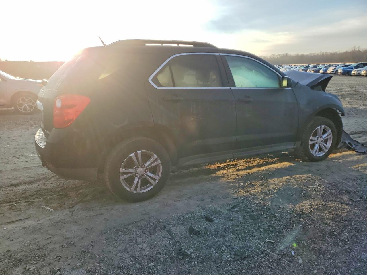 2011 Chev Equinox Lt - Image 3