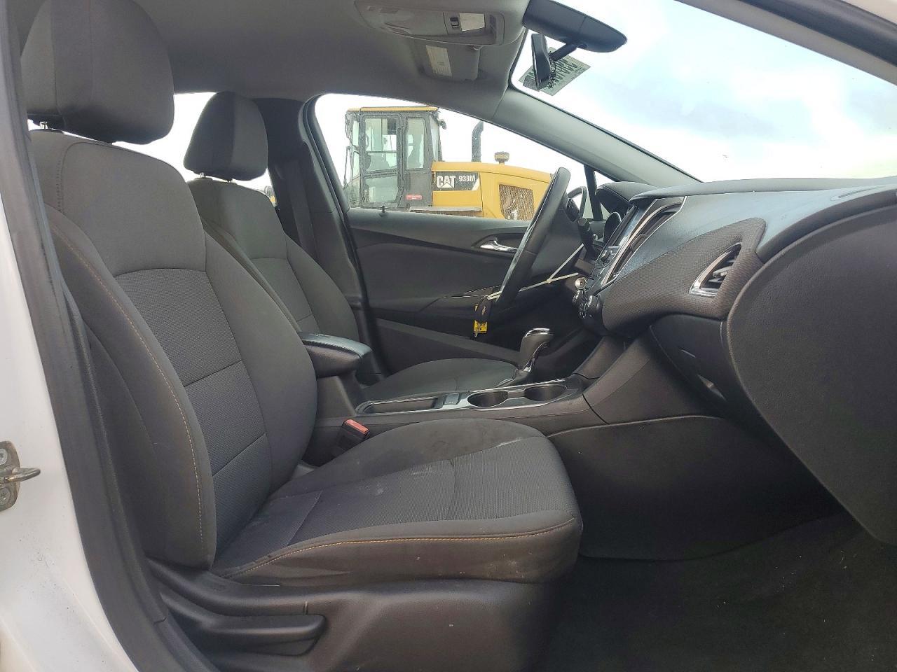 2019 Chevrolet Cruze Ls - Фото 7
