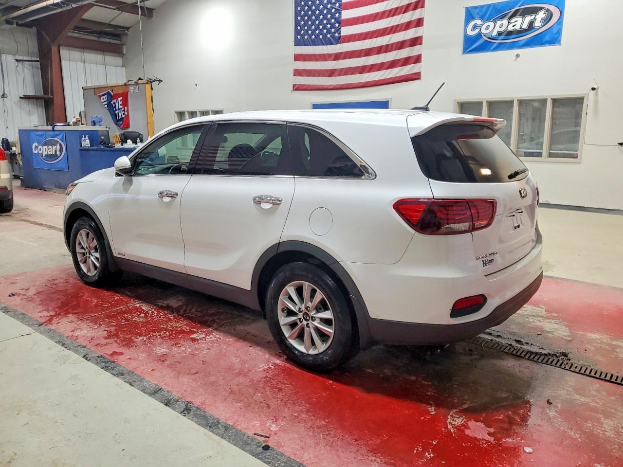 2019 Kia Sorento L - Фото 2