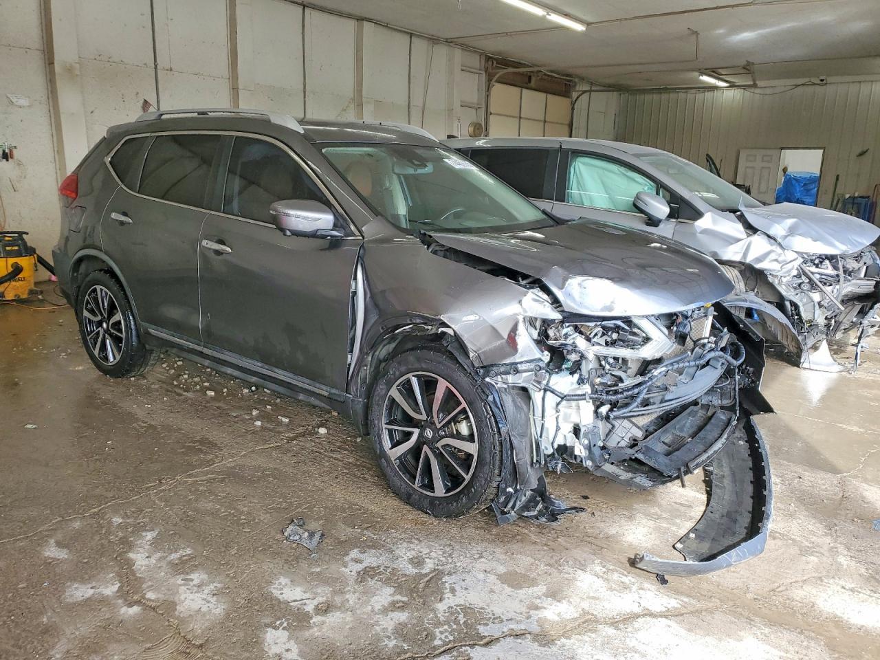 2017 Nissan Rogue Sl - Image 4