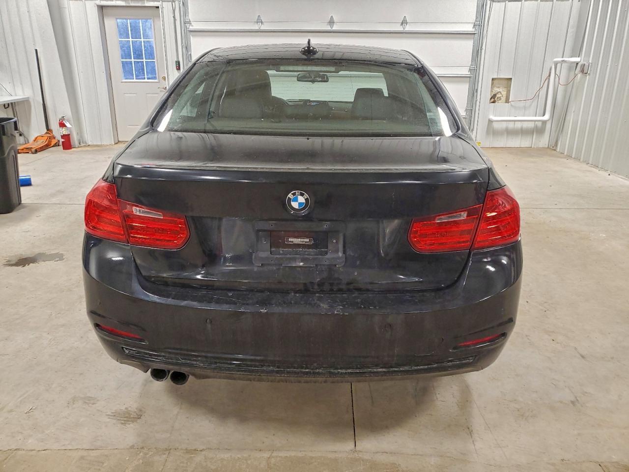 2015 BMW 328 Xi - Фото 6