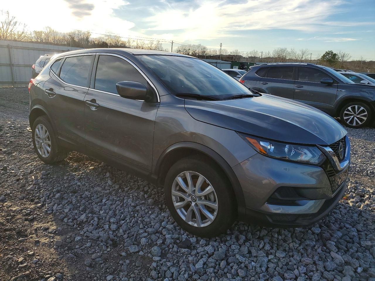 2020 Nissan Rogue Sport S - Фото 4