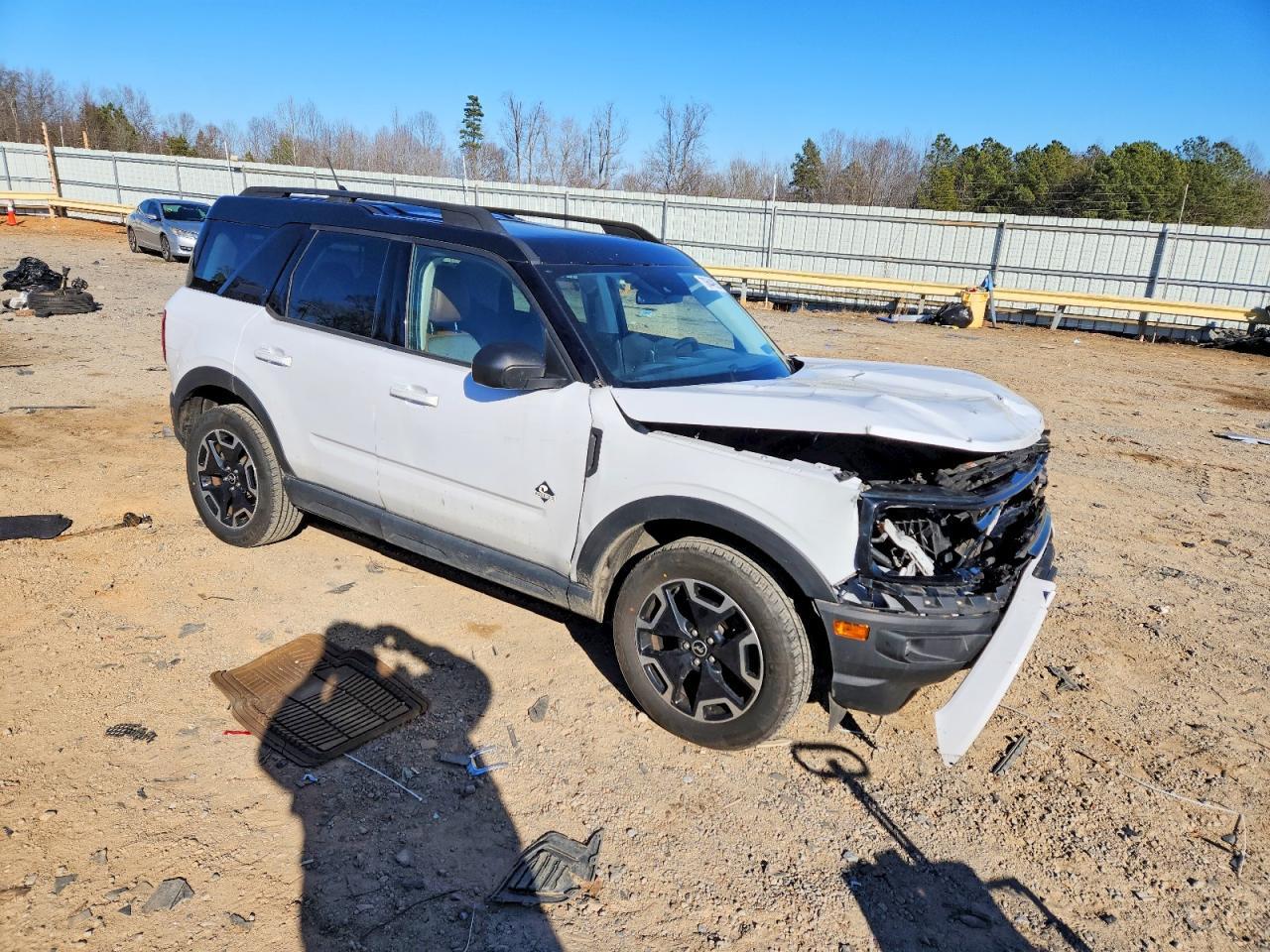 2021 Ford Bronco Sport Outer Banks - Image 4