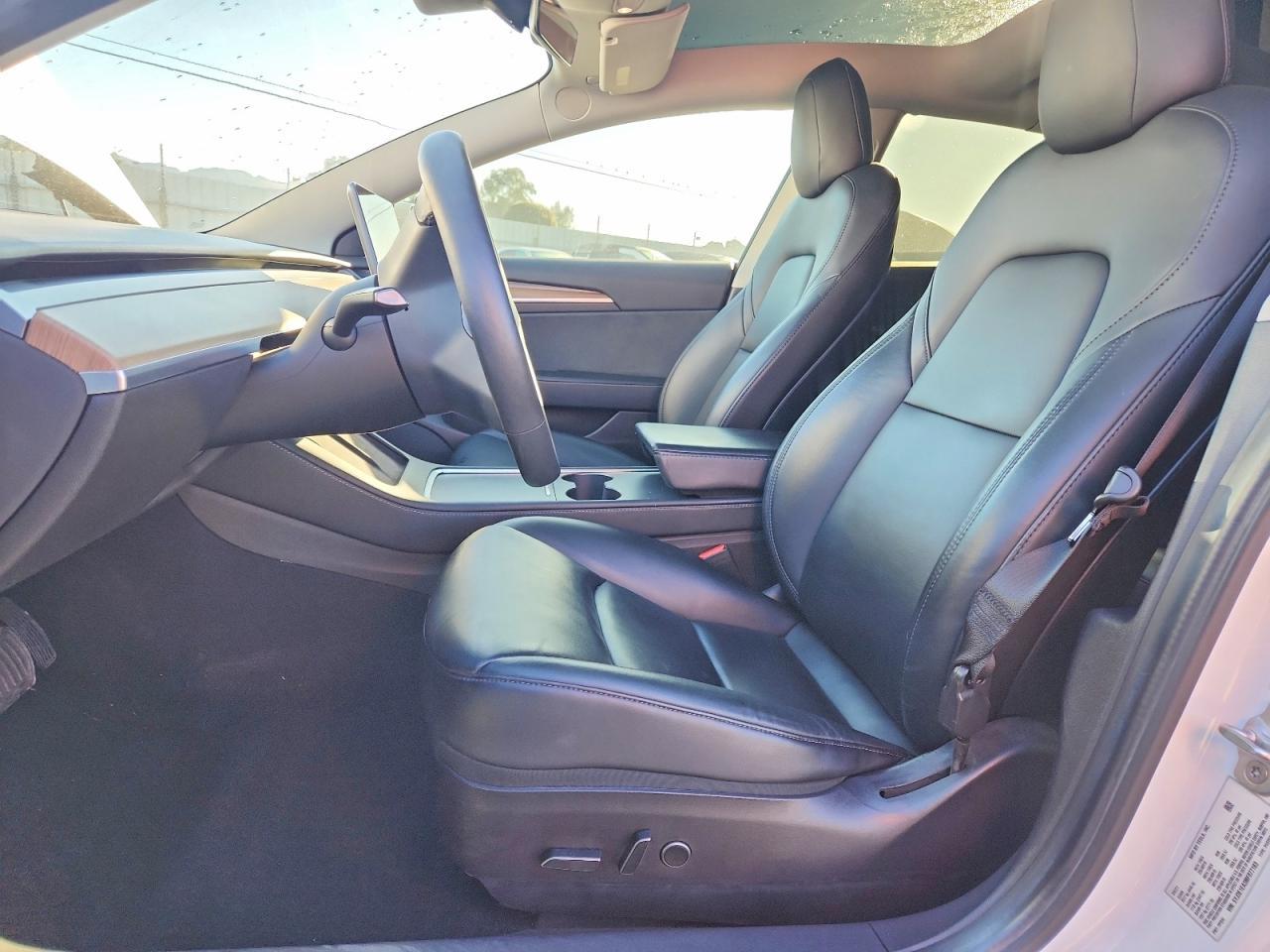 2021 Tesla Model 3 - Фото 7